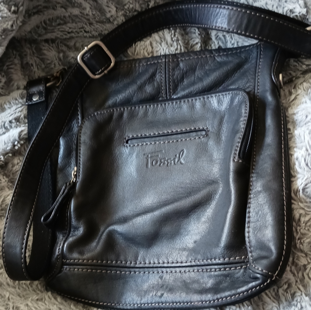 Fossil Purse With Wallet & Collectable Tin Case I… - image 2